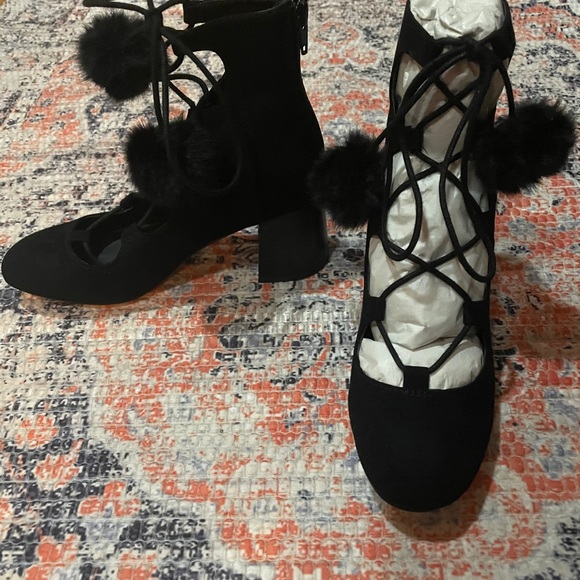 ASOS Riccochet Lace up Ankle Boots - Picture 4 of 5